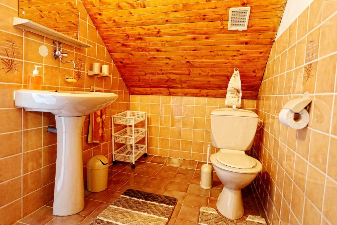 Appartement Pod Dubom à Liptovský Mikuláš Chambre photo